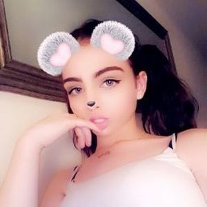 Meet your Posher, Hailey